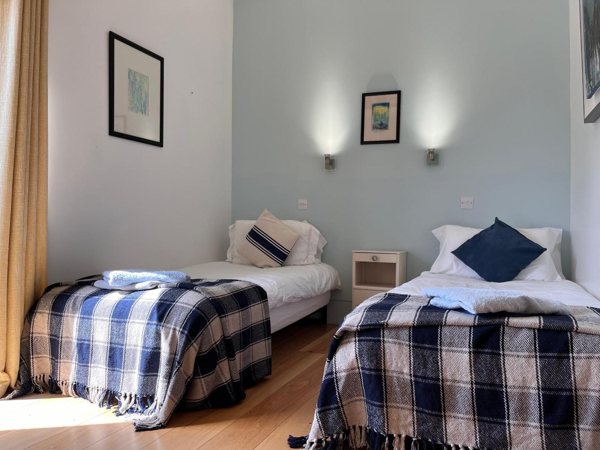 Golf & Family Chill Cottage, Hot-Tub, Beach 10 Min 科尔雷恩 外观 照片